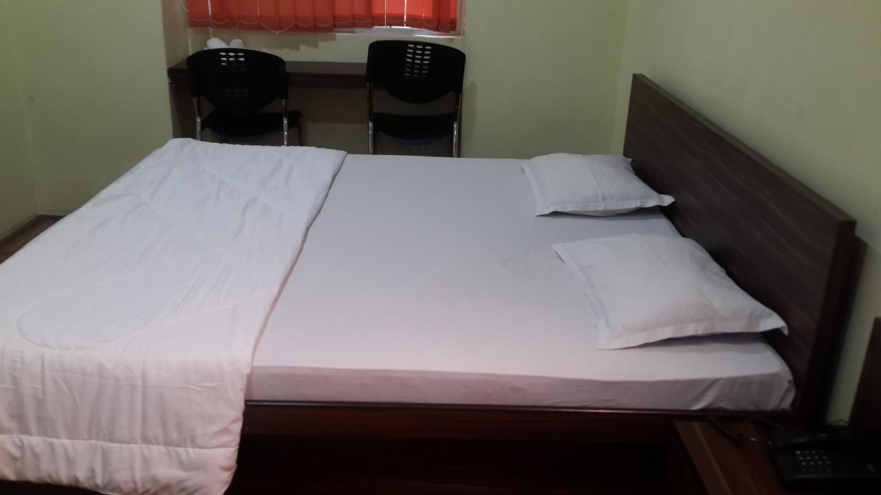 Monovilla Inn Kolkata Ngoại thất bức ảnh